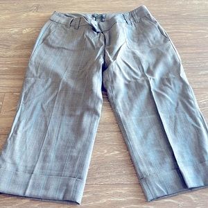 Stretch Capris